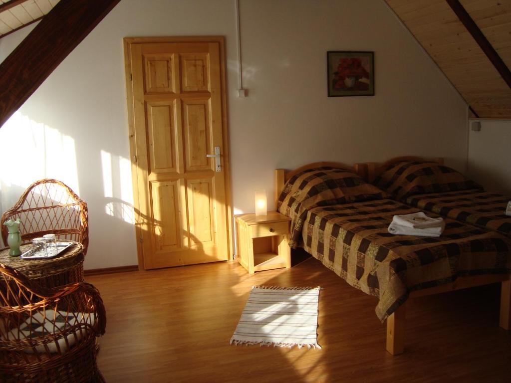 Hôtel Casa Dintre Salcii à Uzlina Chambre photo